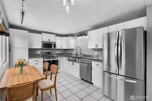 9020 13th St NE, Lake Stevens, WA 98258 - Photo 20