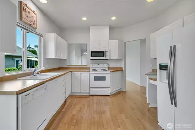 6026 Marshall Avenue SE #A, Auburn, WA 98092 - Photo 16