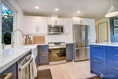 10825 SE 232nd Street, Kent, WA 98031 - Photo 4
