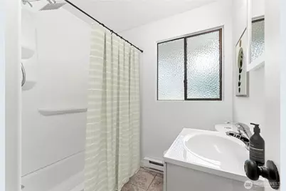 2231 Eastview Avenue NE, Bremerton, WA 98310 - Photo 18