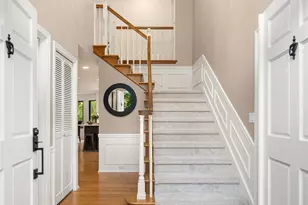 24520 NE 11th Pl, Sammamish, WA 98074 - Photo 2