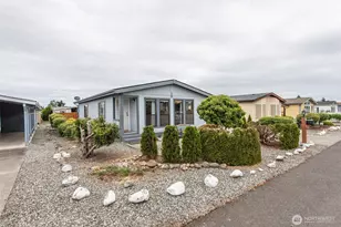 325 N 5th Ave, Sequim, WA 98382 - Photo 2