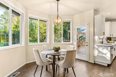 13718 58th Street SE, Snohomish, WA 98290 - Photo 16