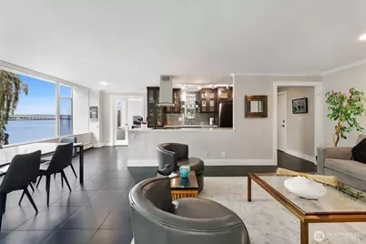2040 43rd Avenue E #201, Seattle, WA 98112 - Photo 14
