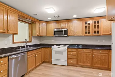 8701 72nd Avenue Ct SW, Lakewood, WA 98499 - Photo 10