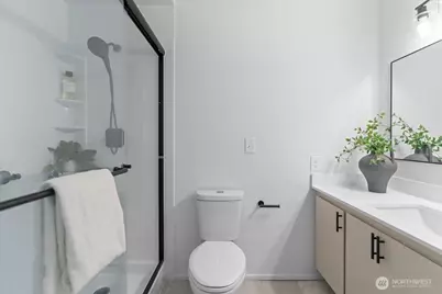 10823 Glen Acres Drive S #B, Seattle, WA 98168 - Photo 22