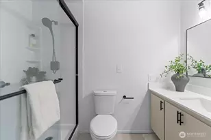 10823 Glen Acres Dr S, Seattle, WA 98168 - Photo 22