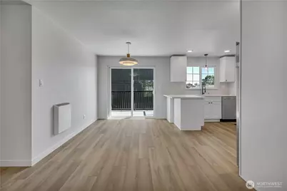 3425 S 176th Street #212, SeaTac, WA 98188 - Photo 6