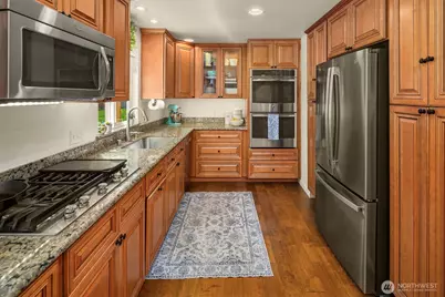 17371 NE 160th Street, Woodinville, WA 98072 - Photo 8