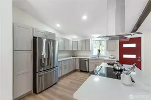 17138 117th Ct NE, Bothell, WA 98011 - Photo 6