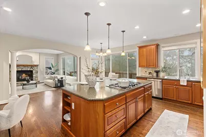 2211 204th Place NE, Sammamish, WA 98074 - Photo 14