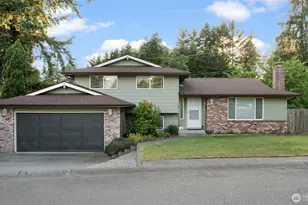 2043 NE Ridgewood Dr, Poulsbo, WA 98370 - Photo 1
