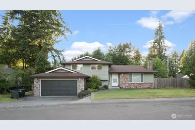 2043 NE Ridgewood Drive, Poulsbo, WA 98370 - Photo 2