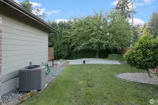 2043 NE Ridgewood Dr, Poulsbo, WA 98370 - Photo 32