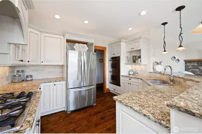 794 W Smith Road, Bellingham, WA 98226 - Photo 10