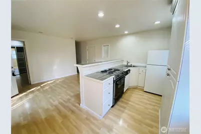 4617 Fowler Avenue #3, Everett, WA 98203 - Photo 2
