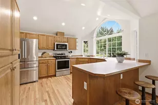 221 Russell Rd, Snohomish, WA 98290 - Photo 12