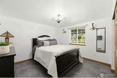 221 Russell Road, Snohomish, WA 98290 - Photo 26