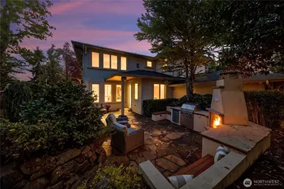 3424 97th Avenue SE, Mercer Island, WA 98040 - Photo 2