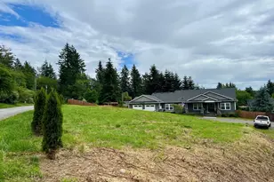 257 Xx Pacific St, Black Diamond, WA 98010 - Photo 1