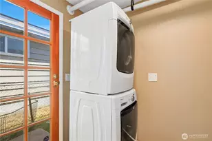 4718 48th Ave SW, Seattle, WA 98116 - Photo 28