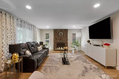 4407 62nd Street NW, Gig Harbor, WA 98335 - Photo 2