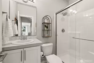 9633 S 209th St, Kent, WA 98031 - Photo 14