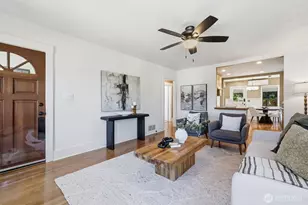 4809 SW Findlay St, Seattle, WA 98136 - Photo 8