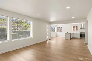 2201 NW 64th St, Seattle, WA 98107 - Photo 10