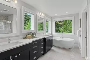 221 Shadow Ave NE, Renton, WA 98059 - Photo 20