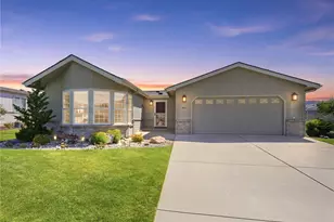 564 Sunday Dr, East Wenatchee, WA 98802 - Photo 1
