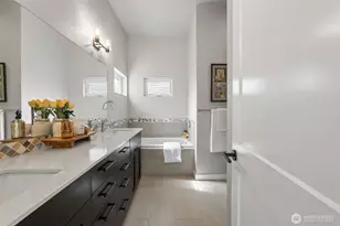 1086 Collier Pl SW, Issaquah, WA 98027 - Photo 16