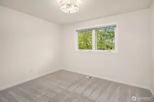 35225 SE Sequoia Pl, Snoqualmie, WA 98065 - Photo 24