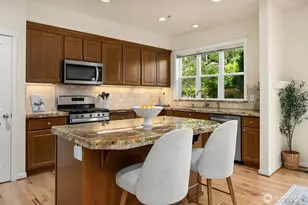 35225 SE Sequoia Pl, Snoqualmie, WA 98065 - Photo 8