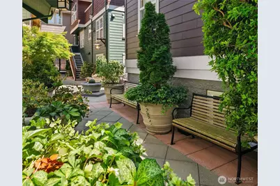 5430 California Avenue SW #4A, Seattle, WA 98136 - Photo 4