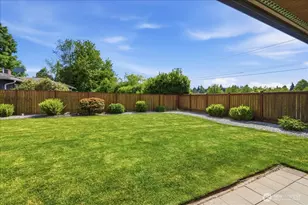 7002 106th St E, Puyallup, WA 98373 - Photo 30