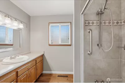 7002 106th Street E, Puyallup, WA 98373 - Photo 10