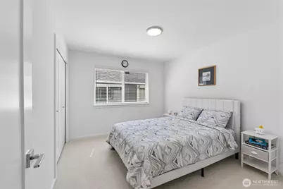 16203 27th Street E, Bonney Lake, WA 98391 - Photo 30