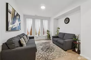 16203 27th St E, Bonney Lake, WA 98391 - Photo 14