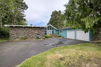 18 Sunset Boulevard, Hoquiam, WA 98550 - Photo 1