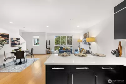 2301 NE 86th Street, Seattle, WA 98115 - Photo 14