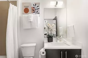 2301 NE 86th St, Seattle, WA 98115 - Photo 18