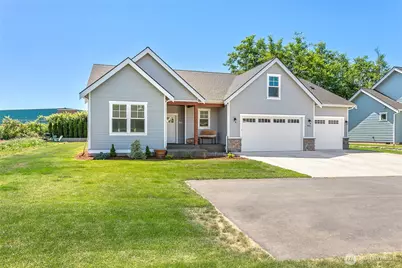 801 Pine Crest Drive, Everson, WA 98247 - Photo 2