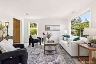 14066 22nd Ave NE, Seattle, WA 98125 - Photo 2