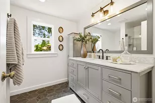 14066 22nd Ave NE, Seattle, WA 98125 - Photo 16