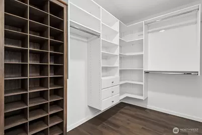6225 Lake Washington Boulevard NE #402, Kirkland, WA 98033 - Photo 18