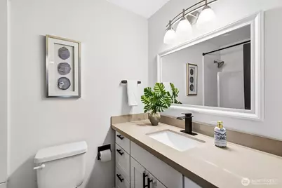 6225 Lake Washington Boulevard NE #402, Kirkland, WA 98033 - Photo 22