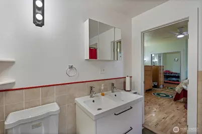 6225 S Puget Sound Avenue, Tacoma, WA 98409 - Photo 20