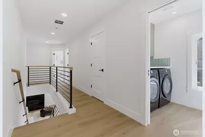 10930 NE 120th Street, Kirkland, WA 98034 - Photo 16