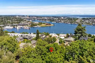 2406 Bigelow Ave N, Seattle, WA 98109 - Photo 38